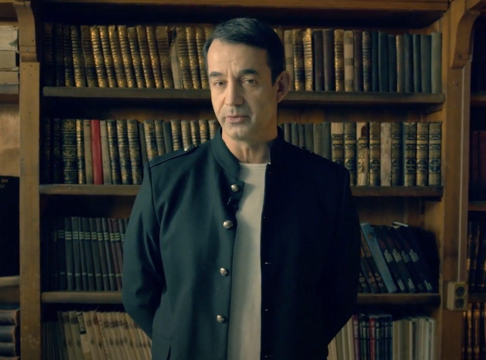 Певцов предложил возвращать деньги за плохие спектакли и кино