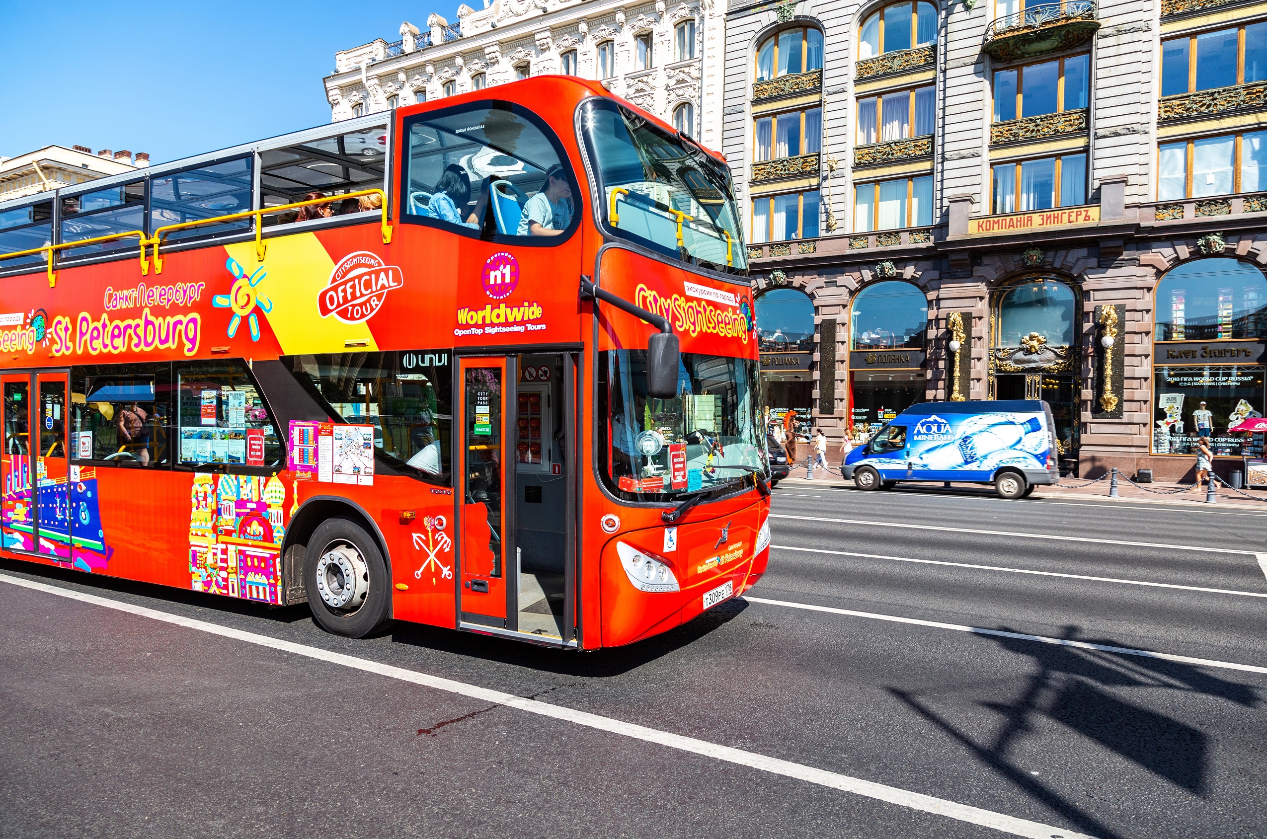 Обзорная экскурсия по Санкт-Петербургу на двухэтажном автобусе City Sightseeing