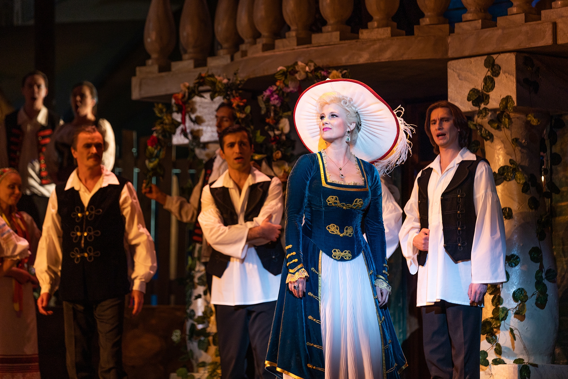 Оперетта «Графиня Марица» на сцене Театра музыкальной комедии Оперетта «Графиня Марица» на сцене Театра музыкальной комедии