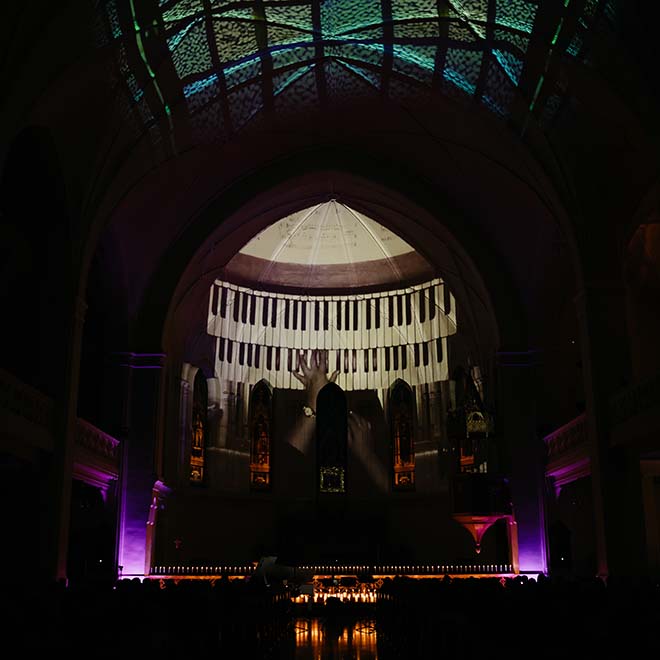 Концерт при свечах «Ночь в Соборе. Органное рок-шоу» со скидкой 40%