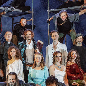 Мюзикл-шоу «Нотр-Дам-де-Пари» со скидкой 30%