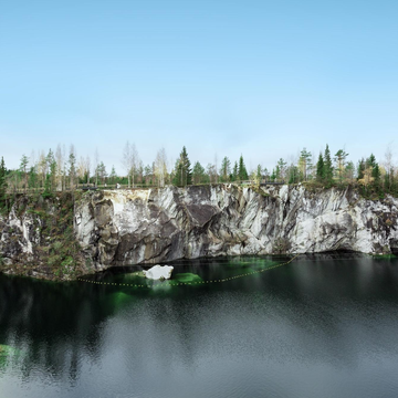 Однодневный тур «Рускеала — мраморное царство» с входными билетами Однодневный тур «Рускеала — мраморное царство» с входными билетами со скидкой до 47%