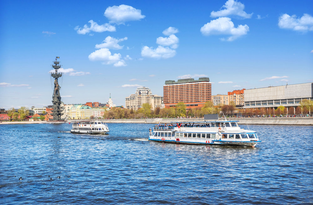 Прогулка «Доброе утро, Москва» с завтраком со скидкой 50%
