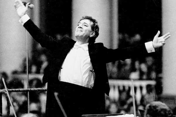 «Площадь Искусств» посвятят памяти Юрия Темирканова