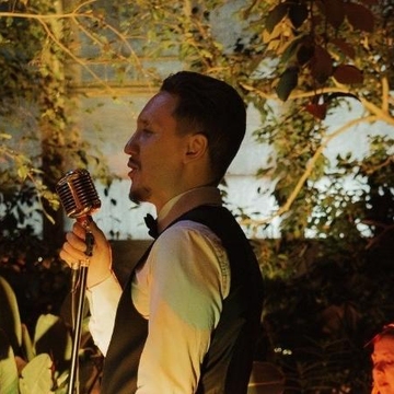 Концерт «L.O.V.E. Романтический джаз» в Оранжерее Таврического сада со скидкой 50%