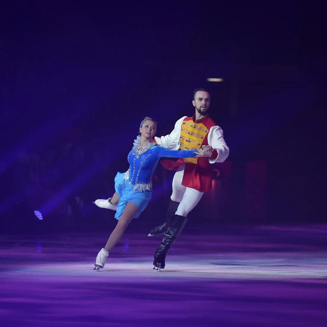 Спектакль «Щелкунчик на льду» с олимпийской чемпионкой Еленой Бережной со скидкой 75%
