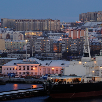 Пешеходная экскурсия «Мурманские муралы: Район Роста» Пешеходная экскурсия «Мурманские муралы: Район Роста» со скидкой 20%