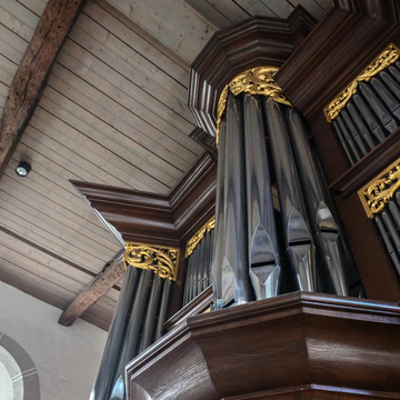 Концерт «Орган при свечах: от Баха до Таривердиева» со скидкой 50%