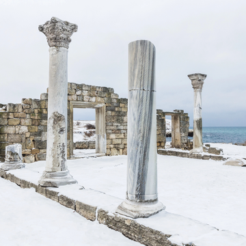Пешеходная экскурсия «Вечерний Севастополь и морская прогулка» со скидкой 20%