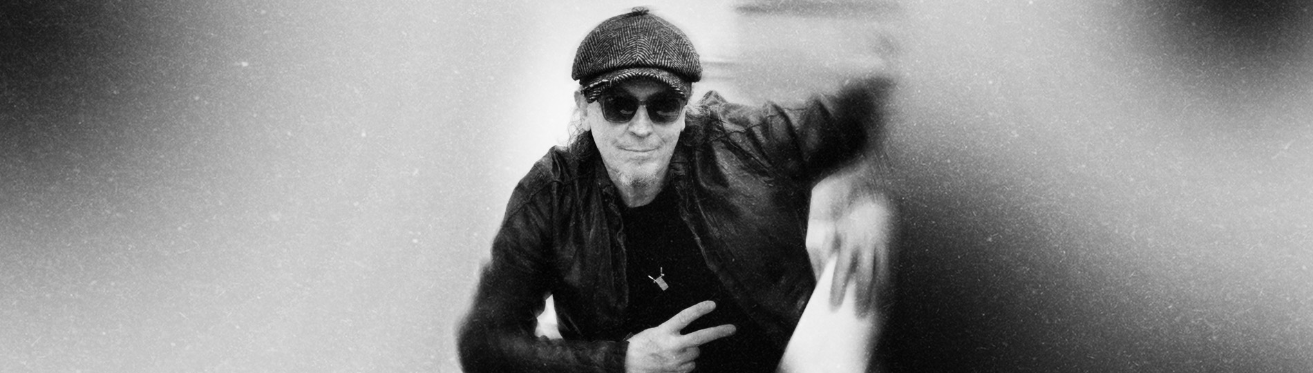 Большой концерт группы «СерьГа» в клубе «Космонавт»