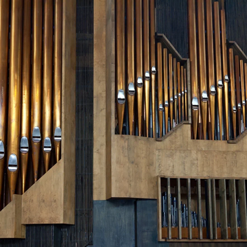 Концерт «Орган и голос при свечах. Саундтреки, шедевры мировой оперы и эстрады» со скидкой 50%