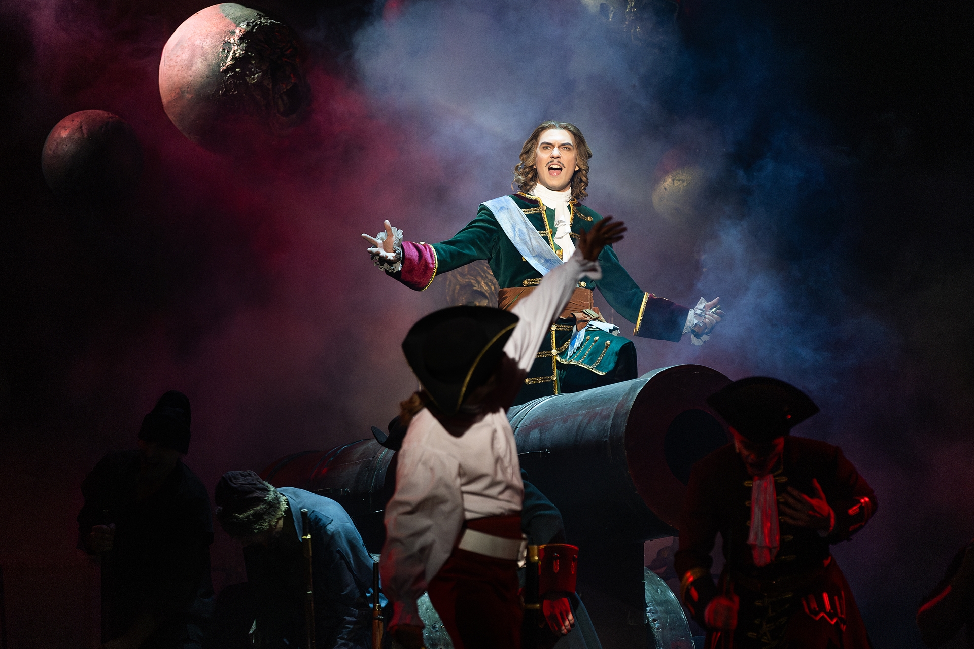 Мюзикл «Пётр I» на сцене Театра музыкальной комедии Мюзикл «Пётр I» на сцене Театра музыкальной комедии