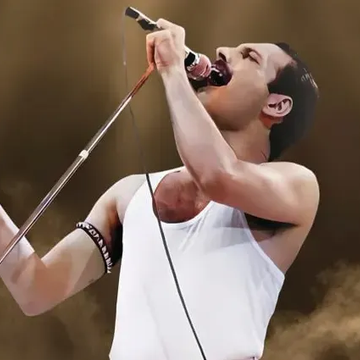 Концерт «Посвящение Легендам: рок от Queen до наших дней» Концерт «Посвящение Легендам: рок от Queen до наших дней» со скидкой 40%