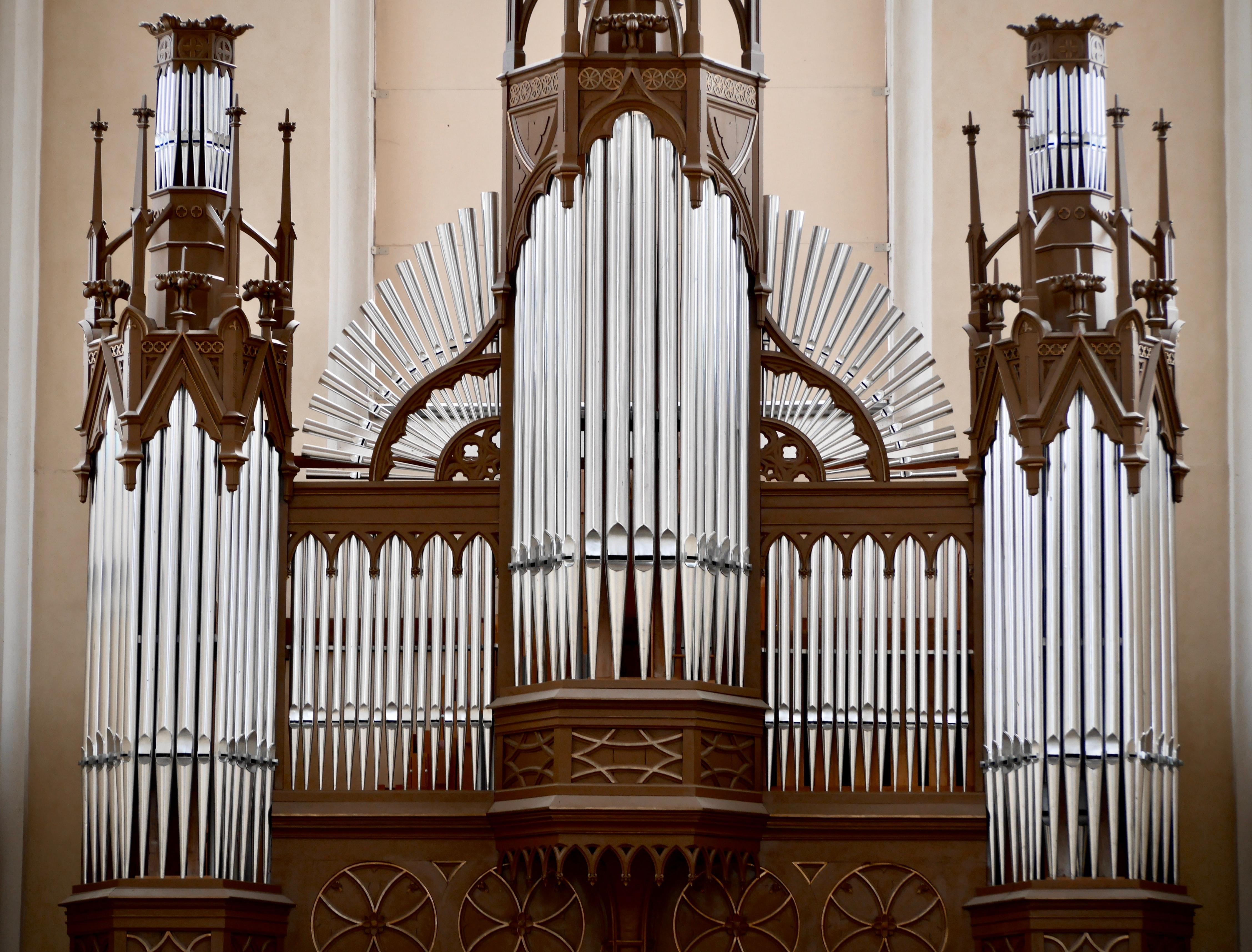 Вокально-органный концерт «Ave Maria через столетия» со скидкой 50%