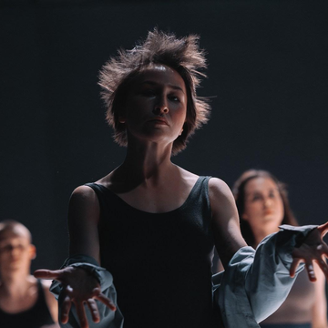 Вечер современного танца на Новой сцене Александринского театра Вечер современного танца на Новой сцене Александринского театра