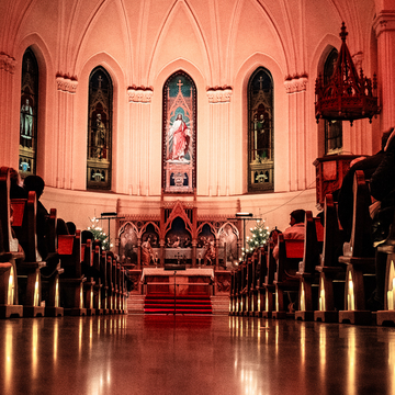 Концерт Хора Минина «Маленькая торжественная месса. Россини при свечах» со скидкой 30%