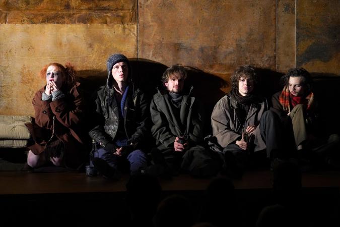 Премьера «На дне» в МДТ: каким получился спектакль Додина