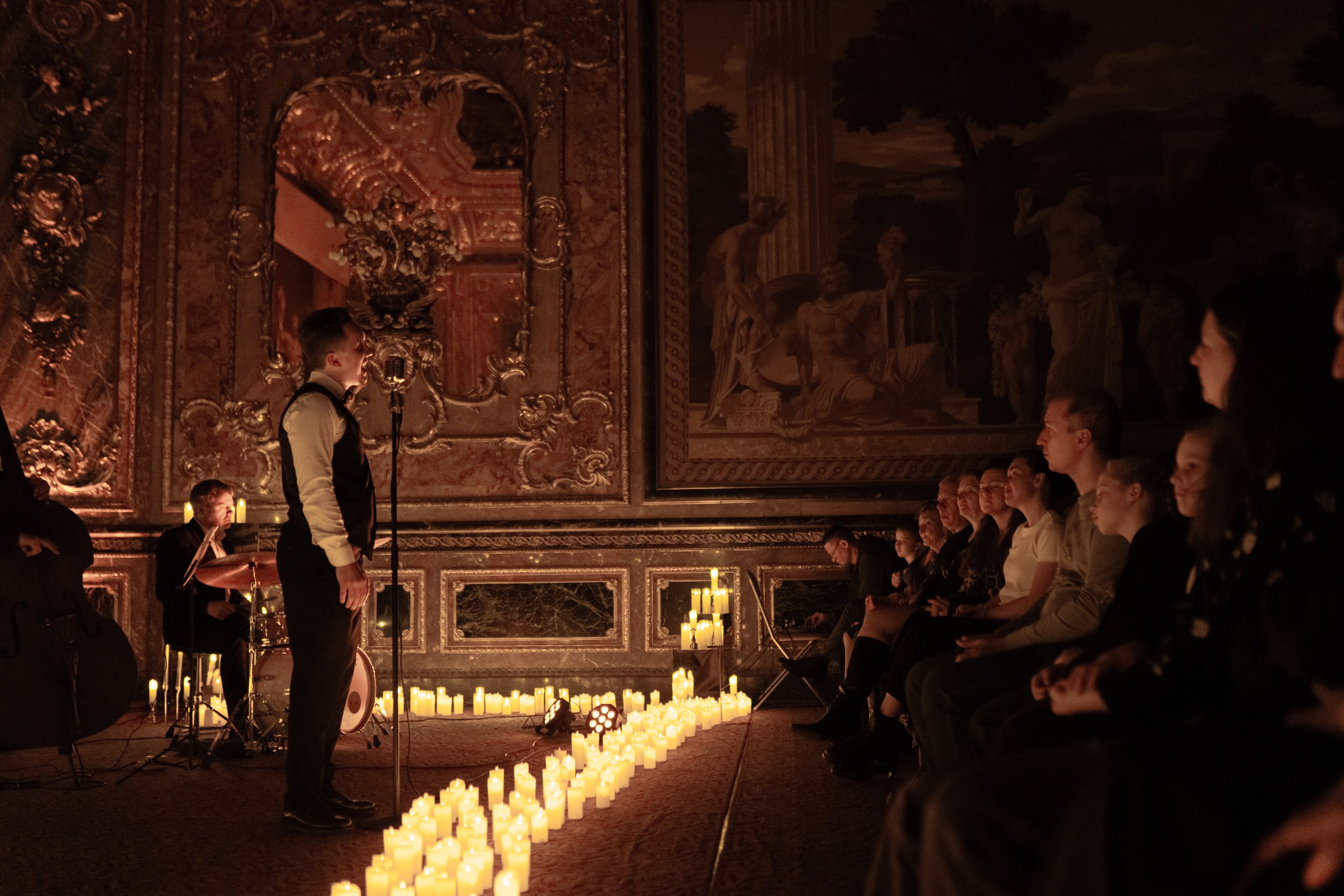 Концерт «Магия свечей. Рождественский джаз: Frank Sinatra» в особняке Половцова с экскурсией со скидкой 30%