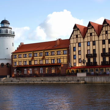 Автобусная экскурсия «История Кёнигсберга-Калининграда» с посещением форта №5 из Зеленоградска со скидкой 25%