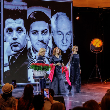 Премьера спектакля «Династии» Премьера спектакля «Династии»