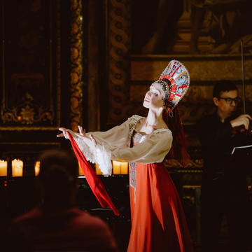 Концерт «Вечер балета при свечах» в Концертом зале на Английской набережной Концерт «Вечер балета при свечах» в Концертом зале на Английской набережной со скидкой 35%