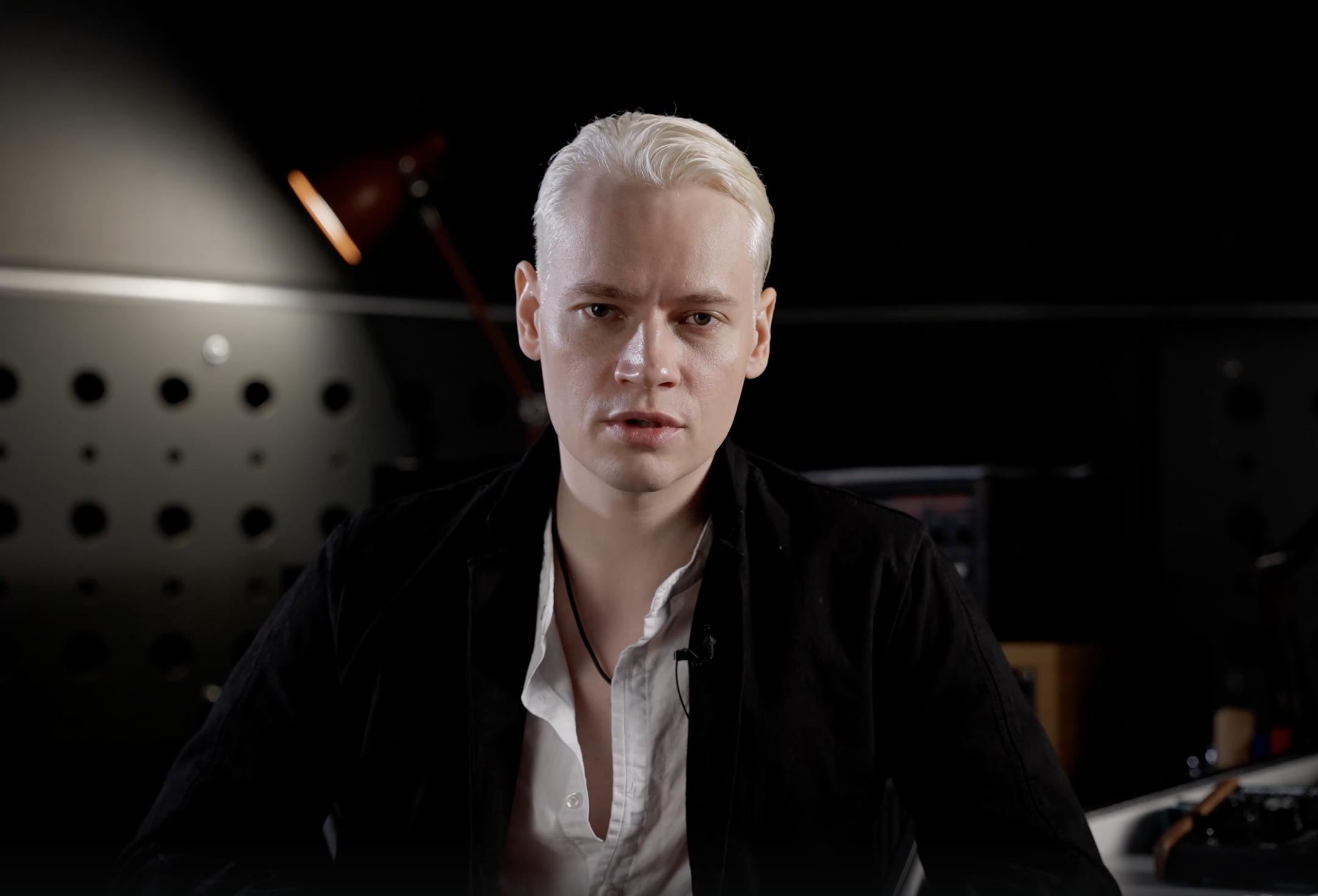 Шаману отказали в регистрации товарного знака «Я русский»