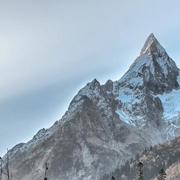 Автобусно-пешеходная экскурсия в Домбай Автобусно-пешеходная экскурсия в Домбай со скидкой 20%