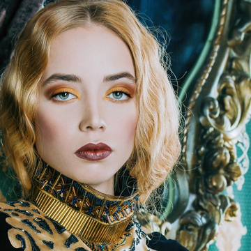 Бранч-лекция «Роковые красавицы Петербурга» Бранч-лекция «Роковые красавицы Петербурга» со скидкой 35%