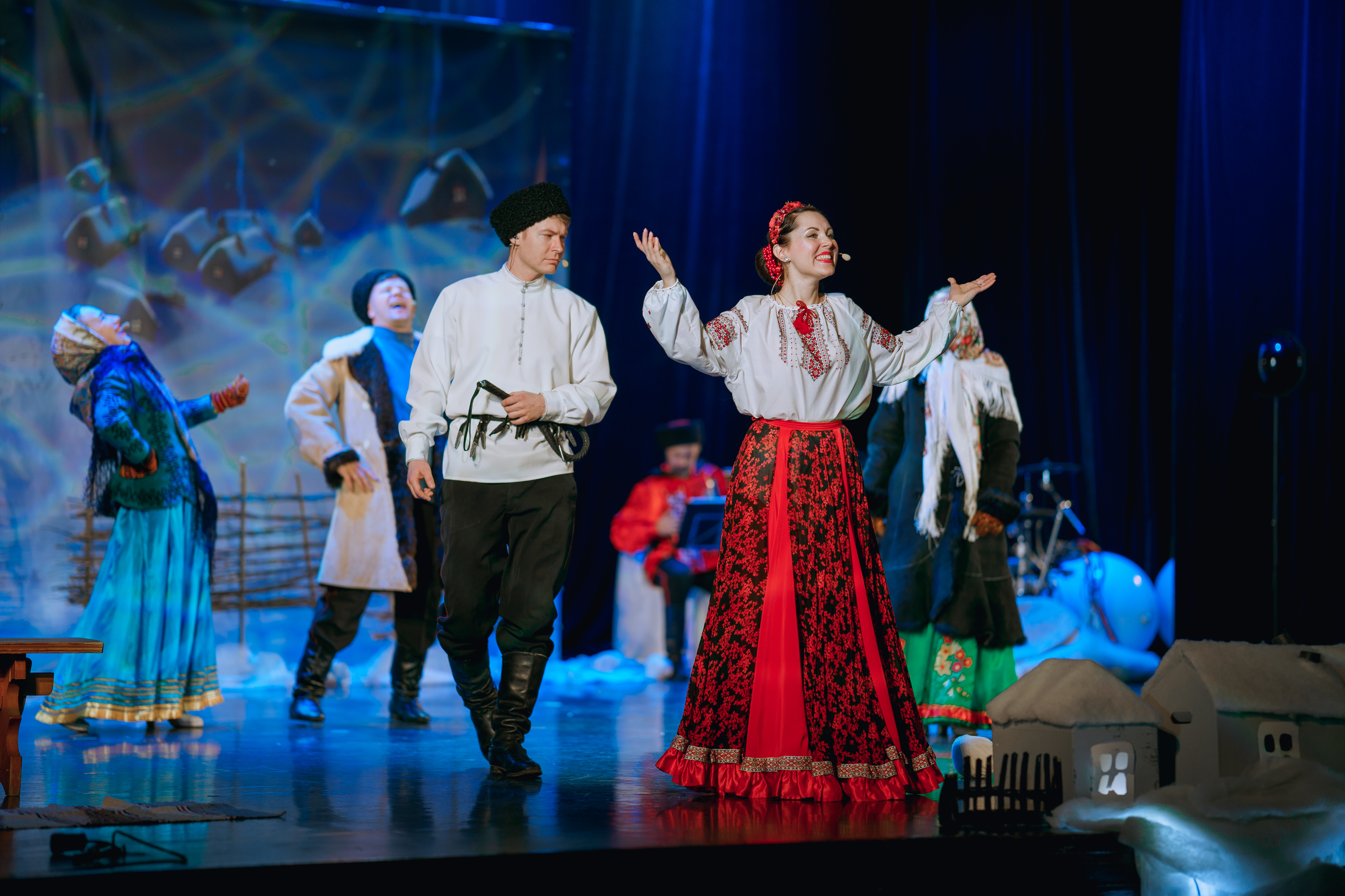 Детская новогодняя ёлка «Ночь перед Рождеством» со скидкой 45%