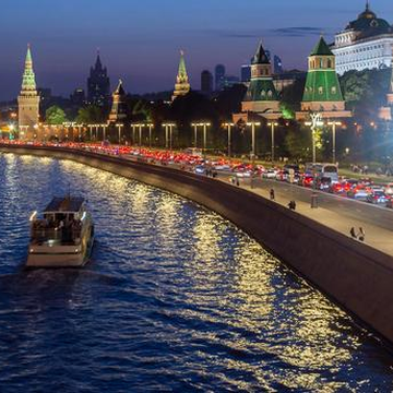 Вечерняя прогулка на теплоходе «Муз-экспресс» с ужином и диджеем на борту со скидкой 50%