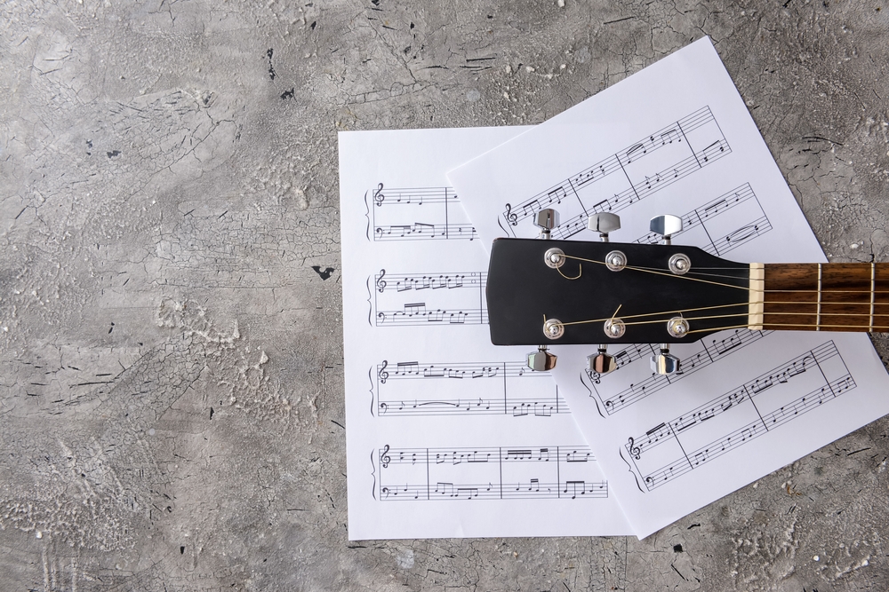 Концерт «Романтическая гитара. История любви при свечах» со скидкой 30%