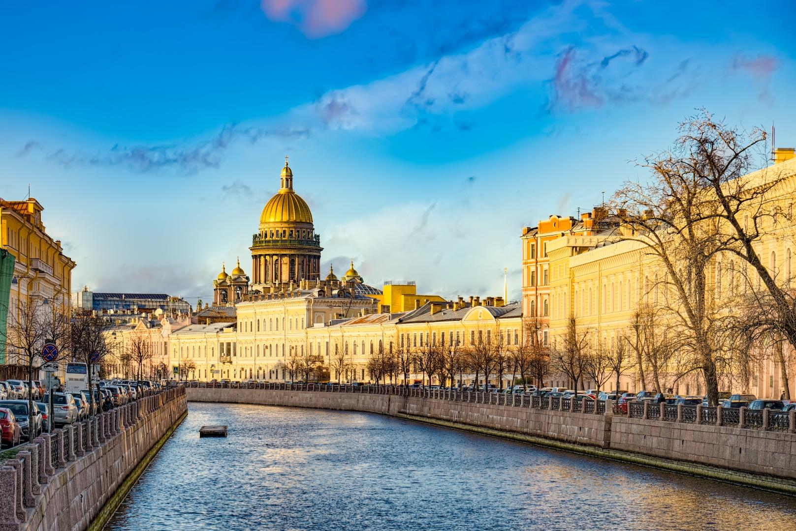Куда сходить в Петербурге в апреле