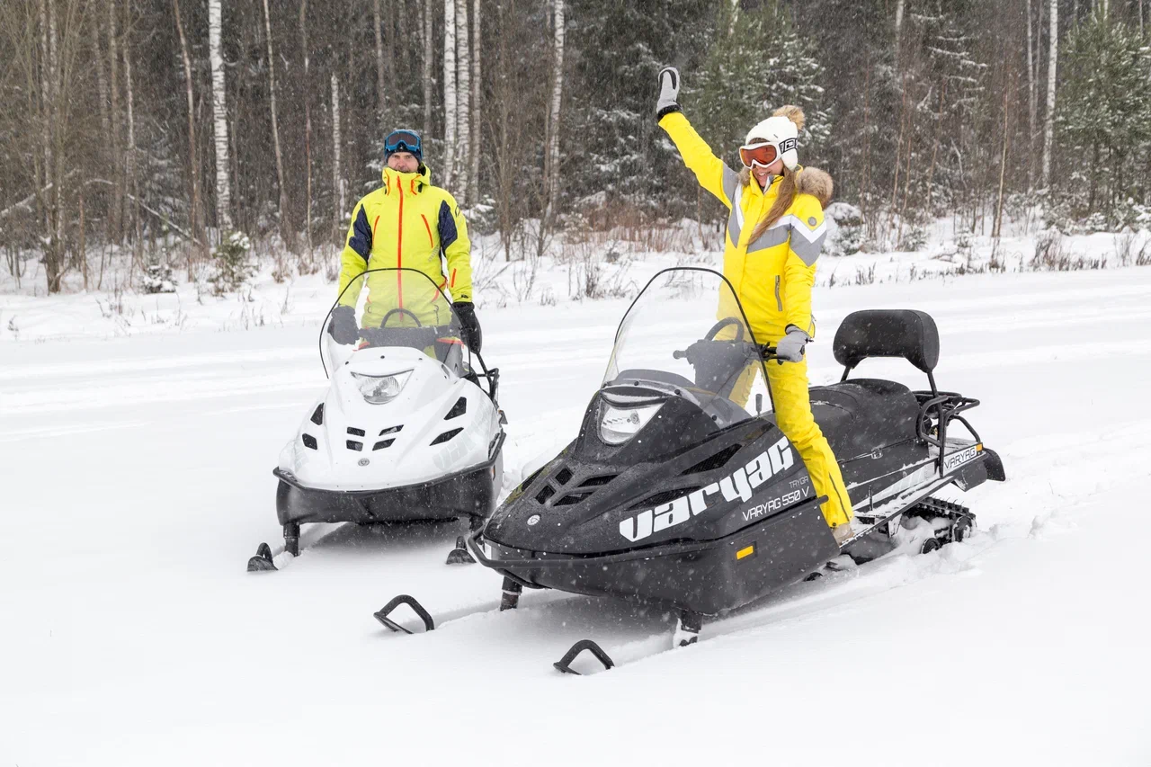 Катание на снегоходах в Ленинградской области Катание на снегоходах в Ленинградской области со скидкой до 21%