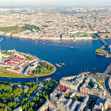 Длительная обзорная экскурсия «Санкт-Петербург и Петропавловская крепость» со скидкой 50%