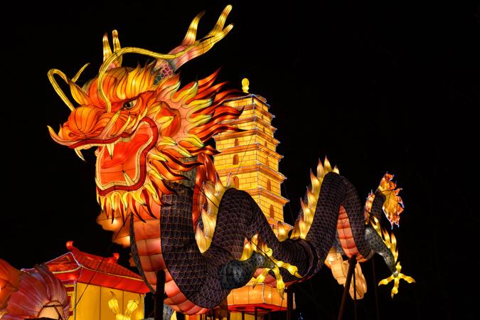 Китайский Новый год 2026: какой год, число, где и как отметить