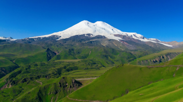 Высочайшая вершина России: экскурсии к Эльбрусу со скидками до 13%