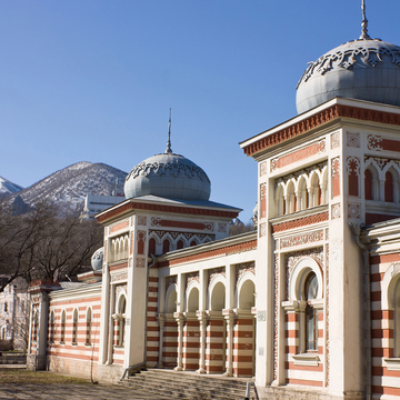 Автобусная экскурсия в Железноводск с прогулкой на автокарах вокруг горы Горячей со скидкой 20% Автобусная экскурсия в Железноводск с прогулкой на автокарах вокруг горы Горячей со скидкой 20%