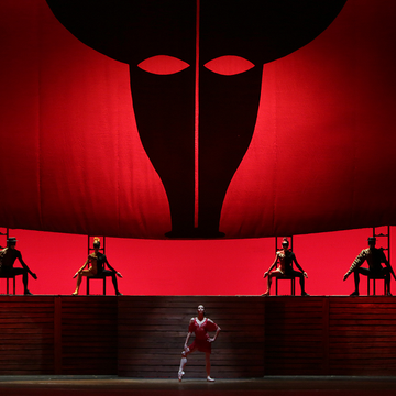 Балет «Кармен-сюита. Хороводы» на Новой сцене Мариинского театра Балет «Кармен-сюита. Хороводы» на Новой сцене Мариинского театра