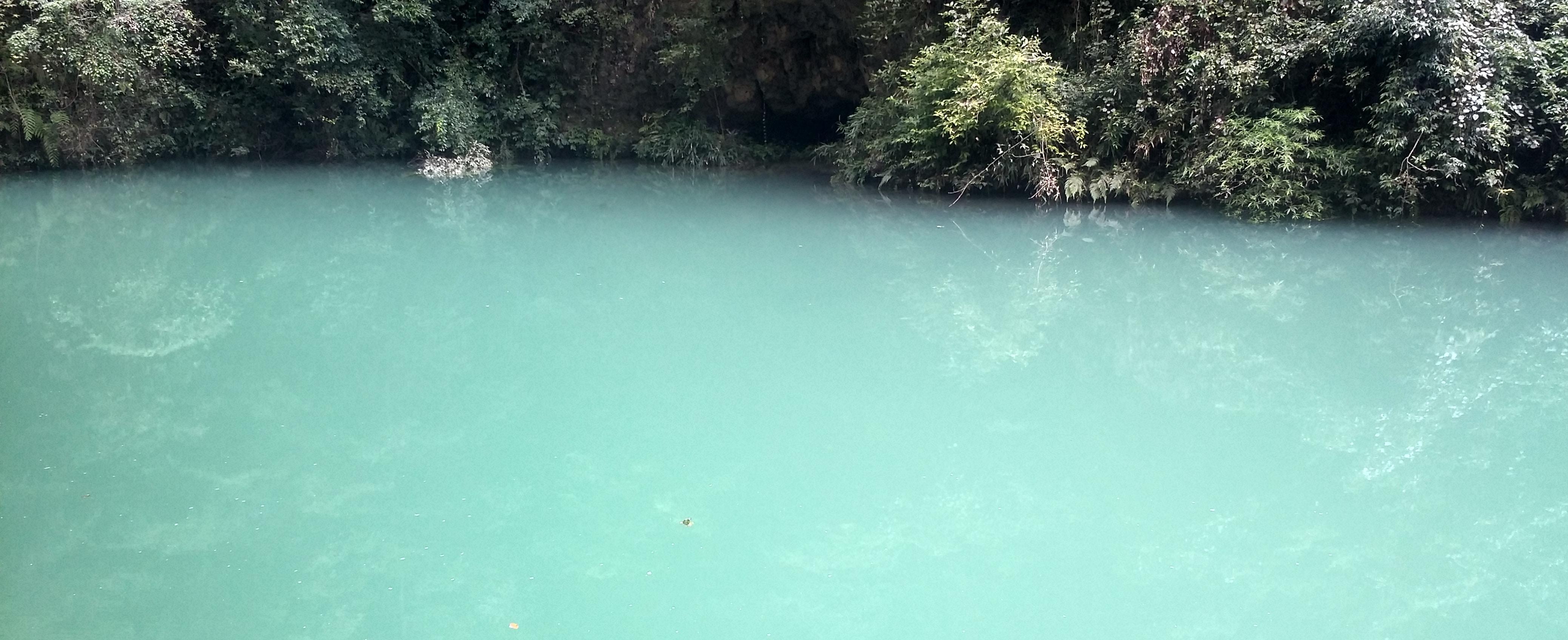 Экскурсия на Голубые озёра с посещением водопада и источника