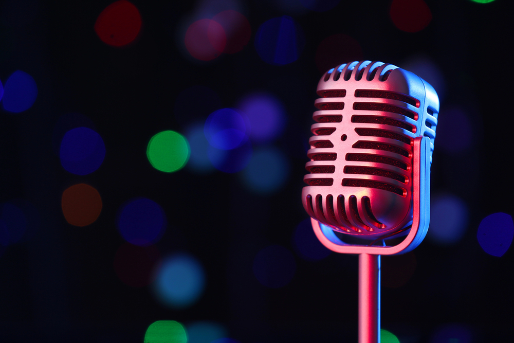 Стендап-концерт «PRO standup 30+ с медийными комиками» со скидкой 30%