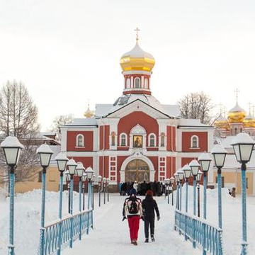 Автобусная обзорная экскурсия «В краю святых озёр. Валдай» Автобусная обзорная экскурсия «В краю святых озёр. Валдай» со скидкой до 20%