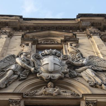 Аудиоэкскурсия «Бриллиантовая улица: истории ювелирных домов Петербурга»