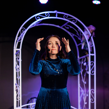 Спектакль «Цветаева. Полёт» со скидкой 30%