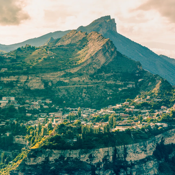 Автобусная экскурсия «Гуниб и Салтинское ущелье» со скидкой 20%