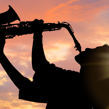 Концерт при свечах «Романтический джаз» со скидкой 30%