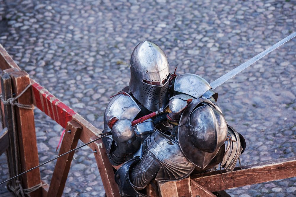 Автобусно-пешеходная экскурсия «Тайны тевтонских замков и балтийских маяков» со скидкой 20%