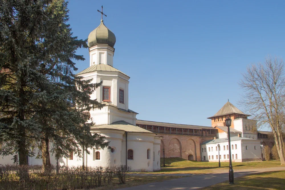 Однодневный тур «Великий Новгород — истоки Руси» со скидкой до 33%