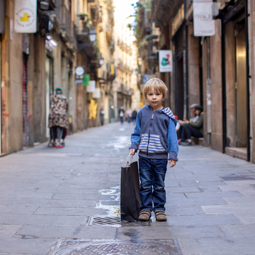 Детская экскурсия «Невероятные приключения в Барселоне» со скидкой 26%