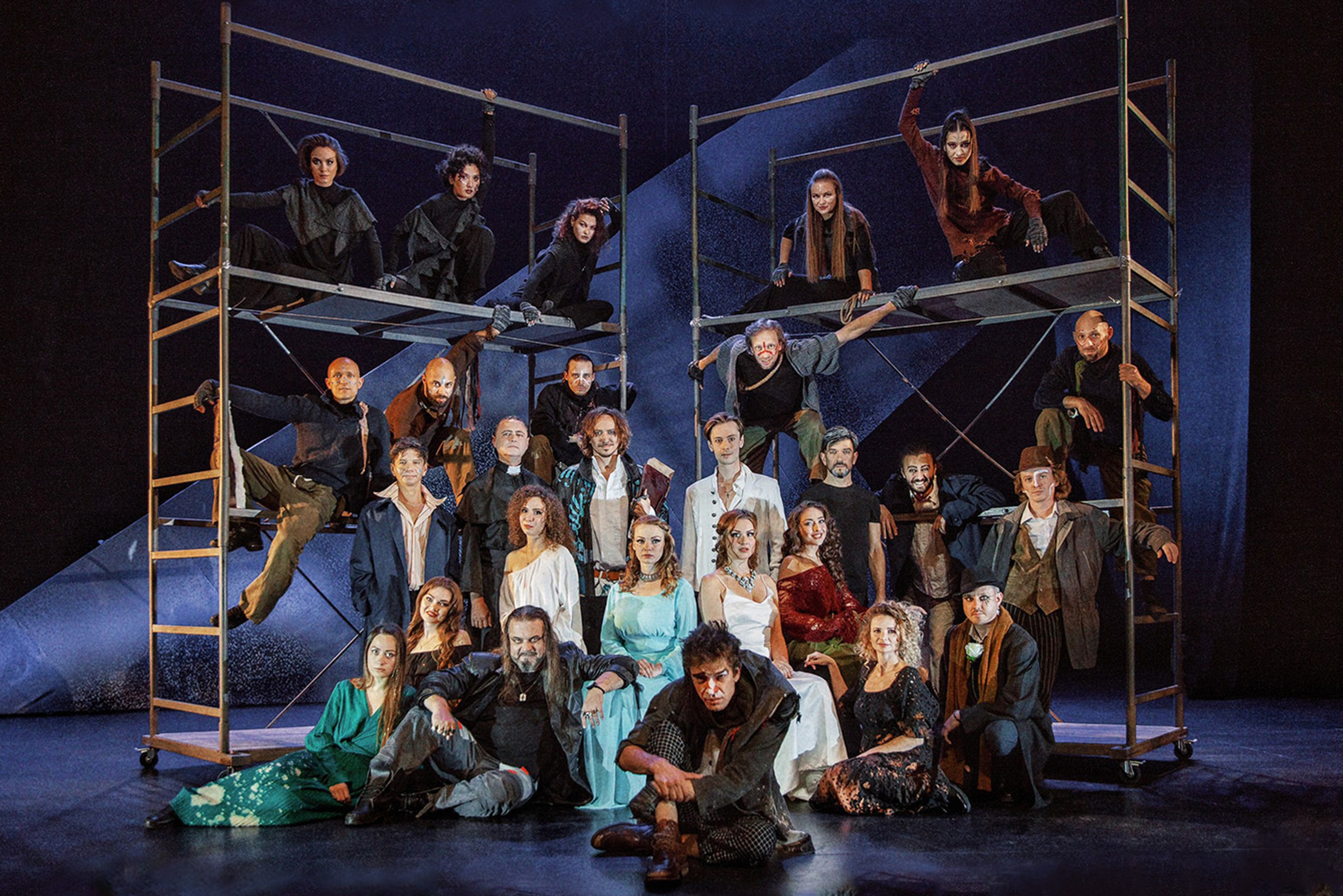 Мюзикл-шоу «Нотр-Дам-де-Пари» со скидкой 30%