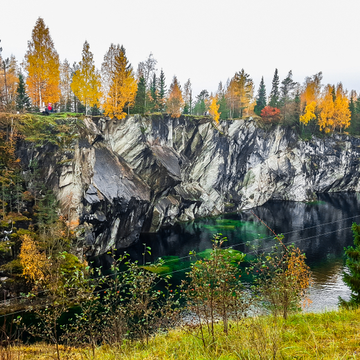 Однодневный тур «Знакомство с Карелией: хаски, олени, водопады и мраморный каньон Рускеала» Однодневный тур «Знакомство с Карелией: хаски, олени, водопады и мраморный каньон Рускеала» со скидкой 28%